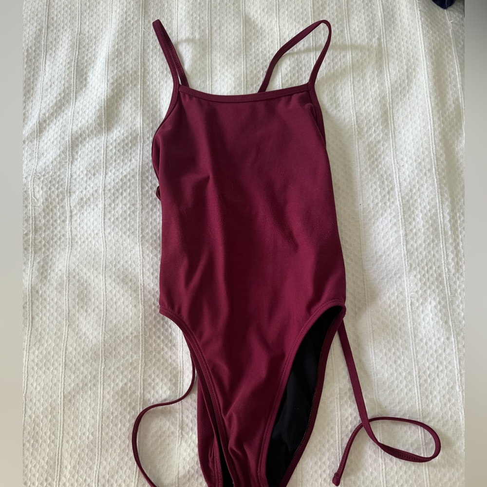 Burgundy, jolyn suit size 26